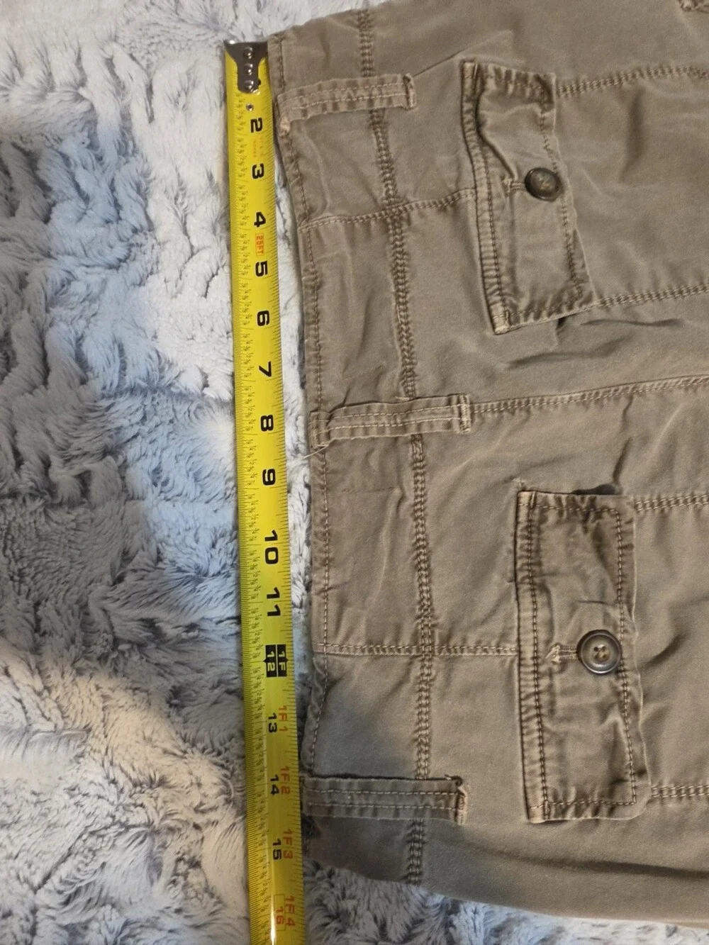 Vintage Earth Tone Woman's Cargo Pants Comfortable Fit. Y2K Aesthetic. Size 6